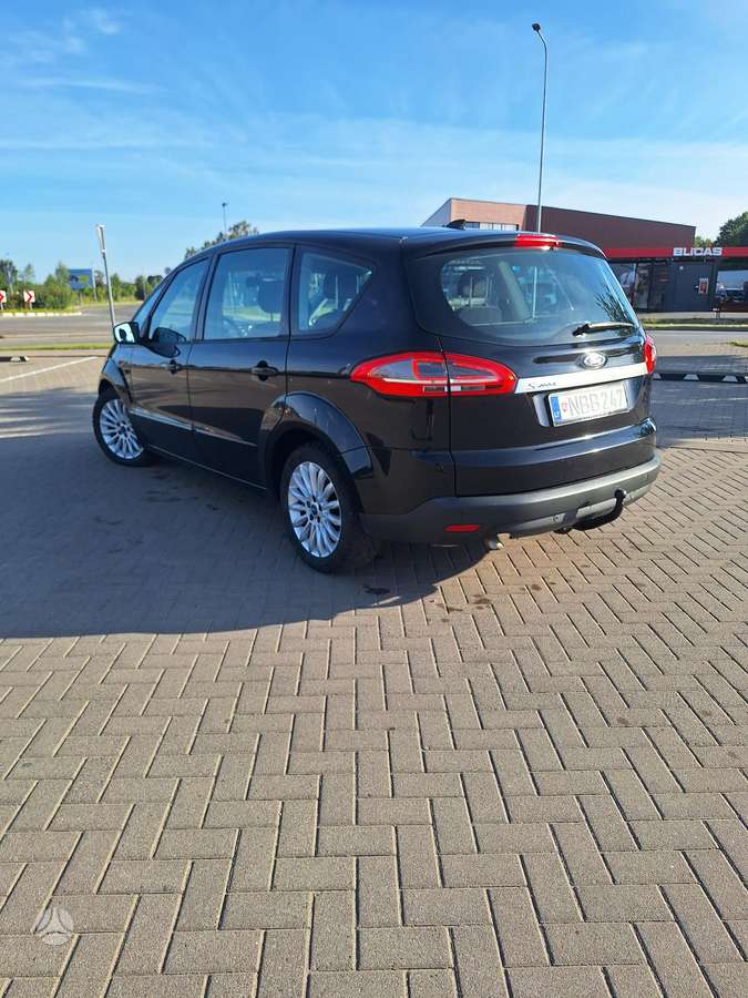 Ford S-MAX 2013 — photo 5