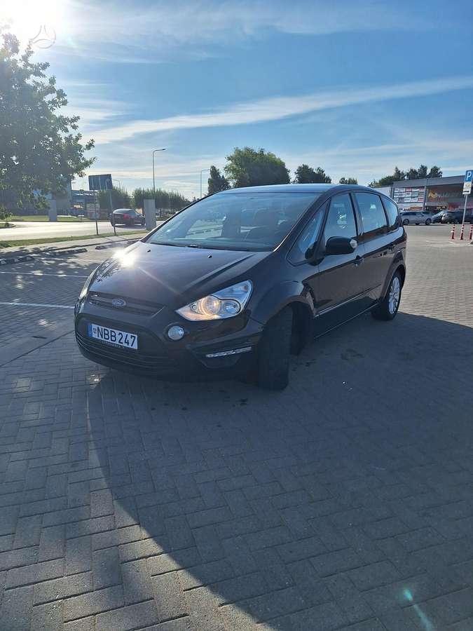 Ford S-MAX 2013 — photo 6