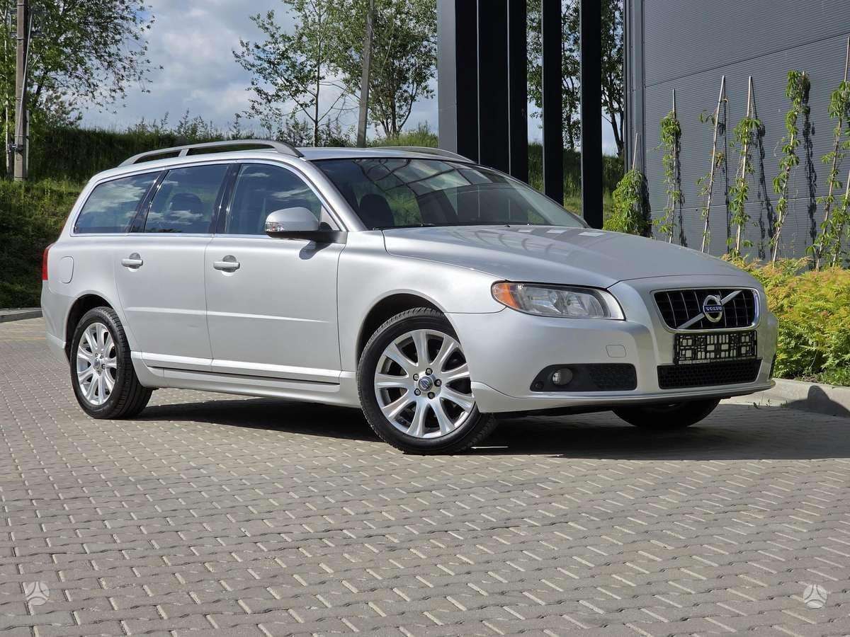 Volvo V70 2010 — vehicle for AFU Ukraine