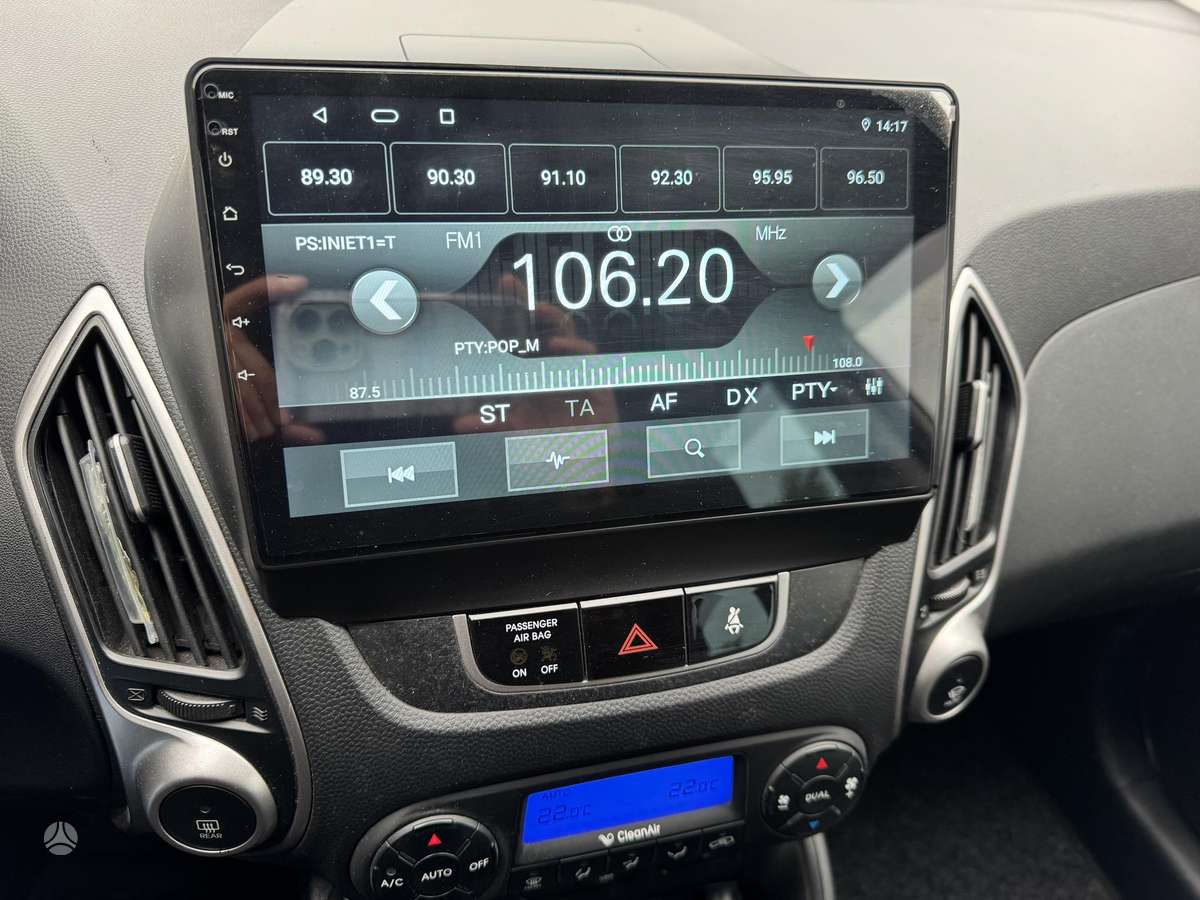 Hyundai ix35 2012 — photo 15