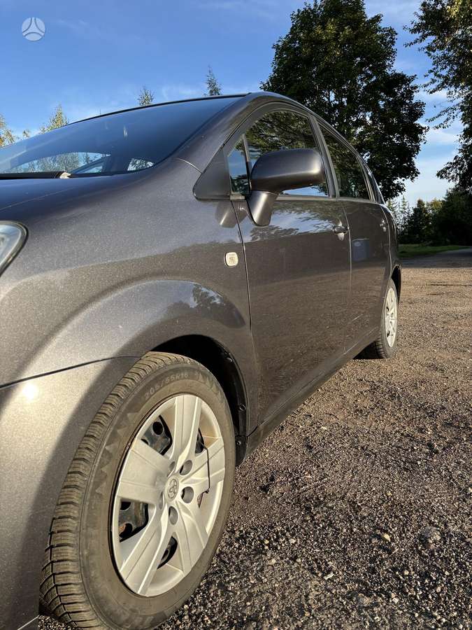Toyota Corolla 2007 — photo 13