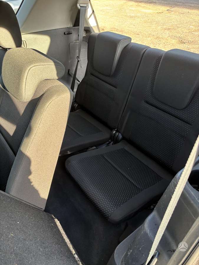 Toyota Corolla 2007 — photo 24