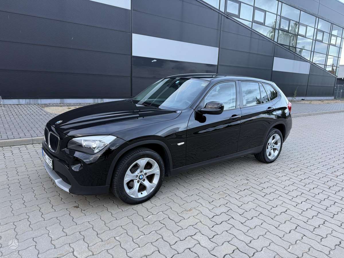 BMW X1 2011 — photo 7