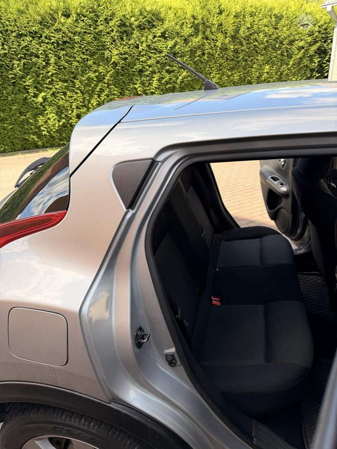 Nissan Juke 2011 — photo 7