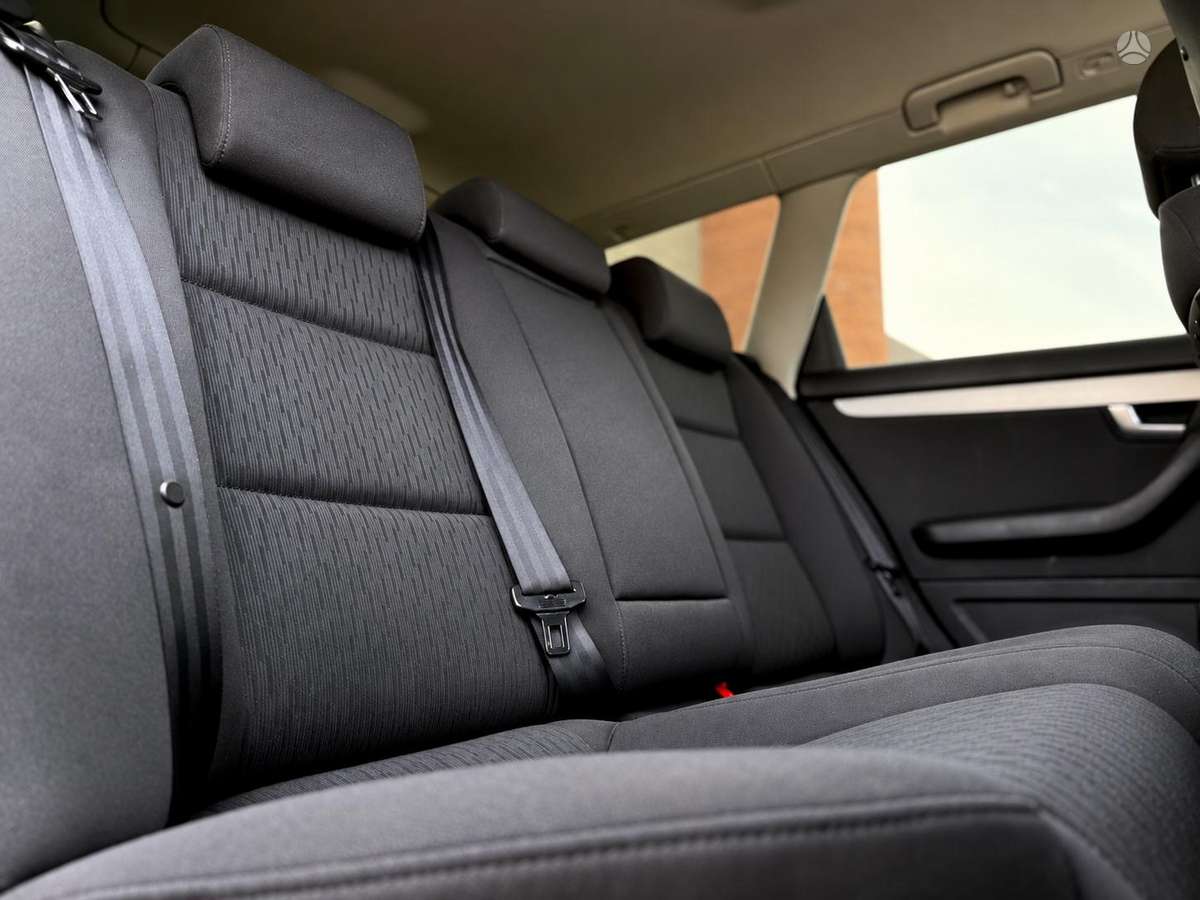 Audi A4 2008 — photo 19
