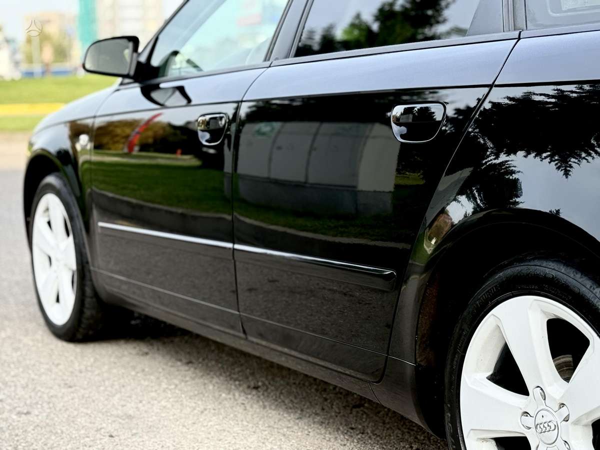 Audi A4 2008 — photo 8