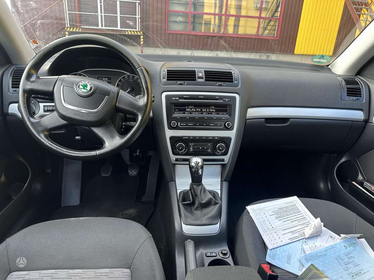 Skoda Octavia 2010 — photo 10