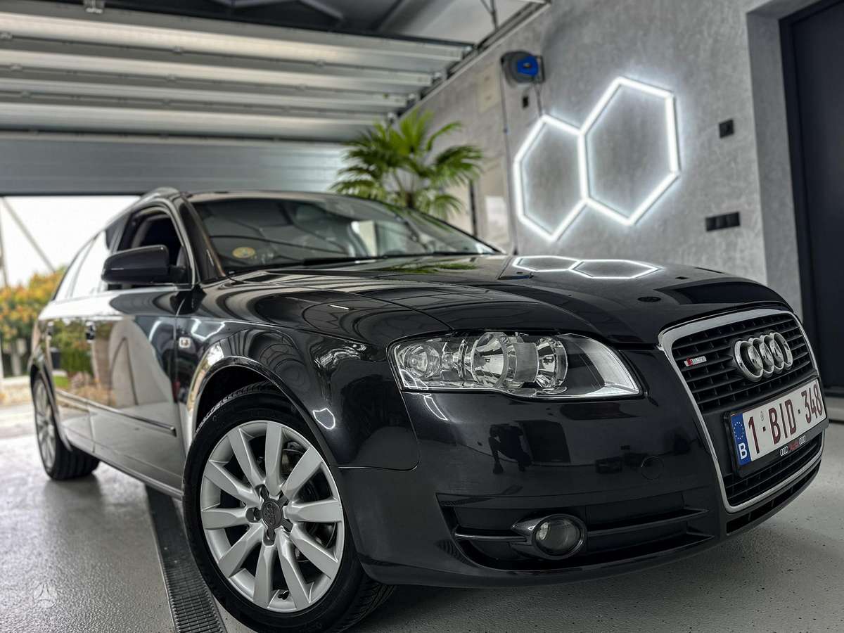 Audi A4 2007 — photo 13