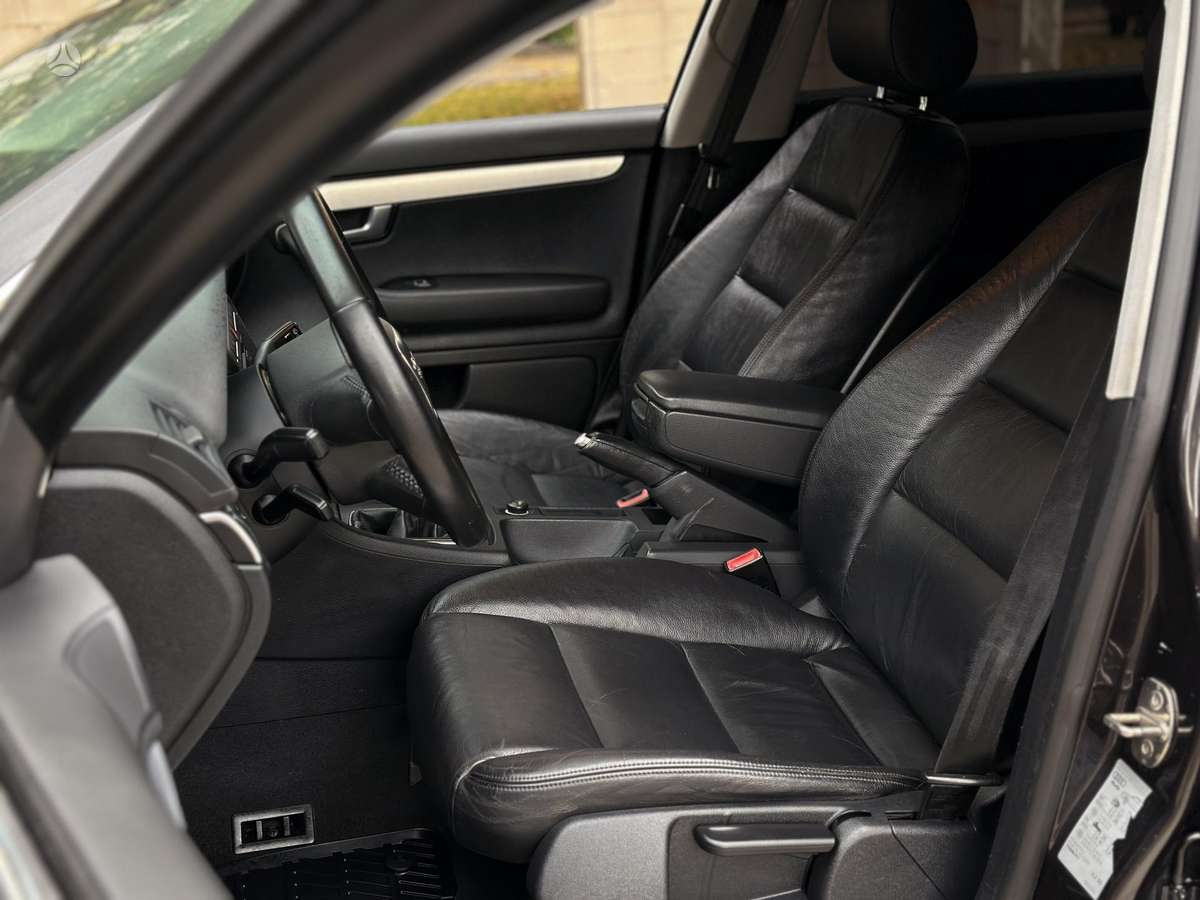 Audi A4 2007 — photo 23