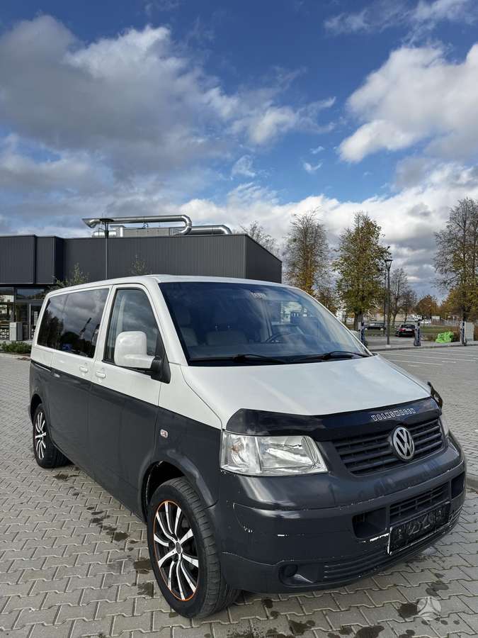 Volkswagen Transporter 2008 — interior