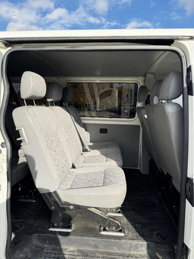 Volkswagen Transporter 2008 — photo 7