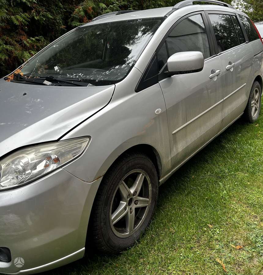 Mazda 5 2007 — салон