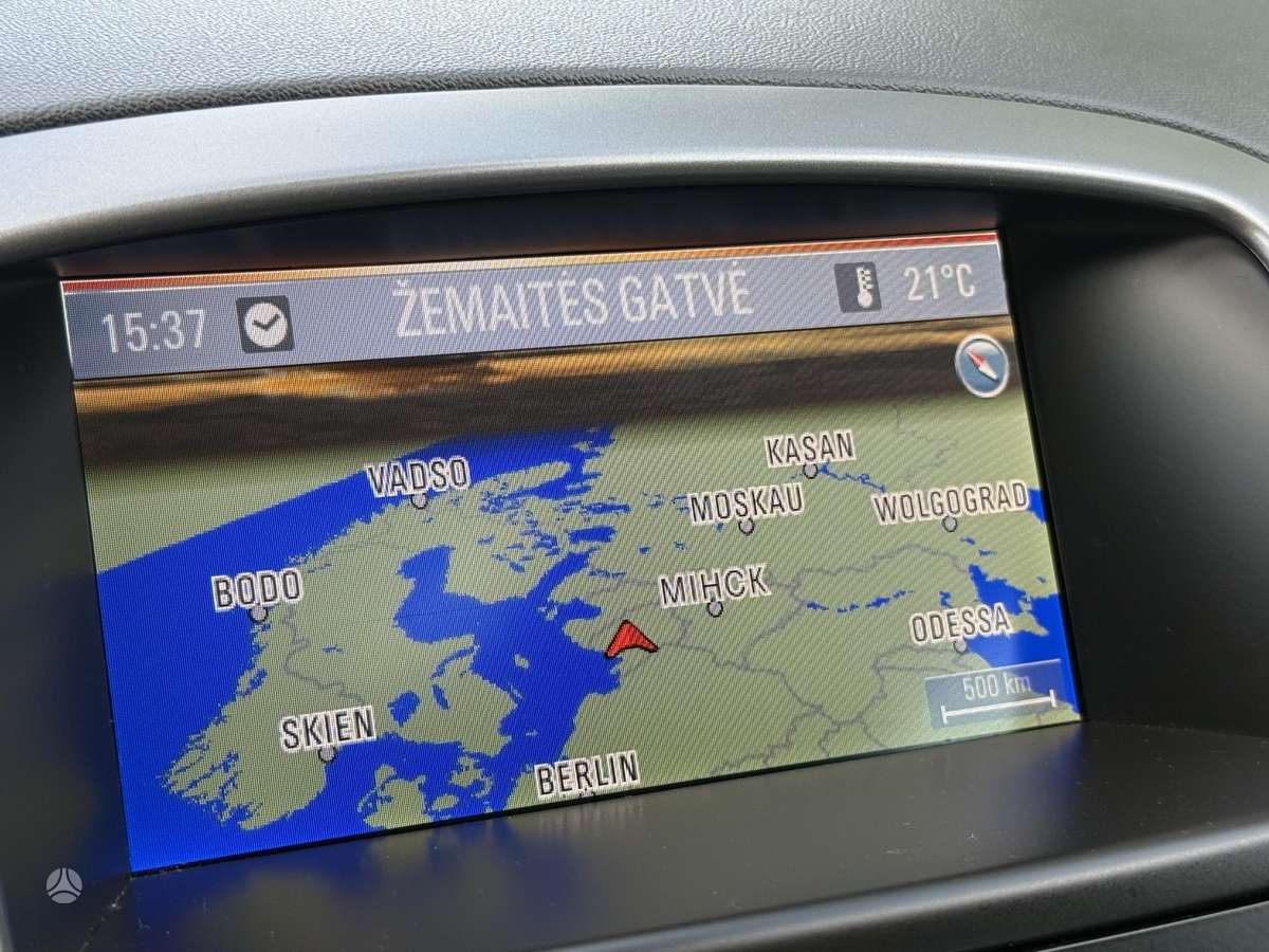 Opel Astra 2013 — photo 18