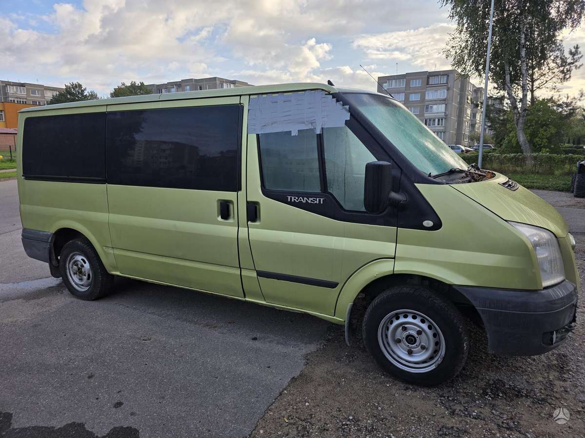 Ford Transit 2009 — engine 2200 cm³, 116 HP (85kW)