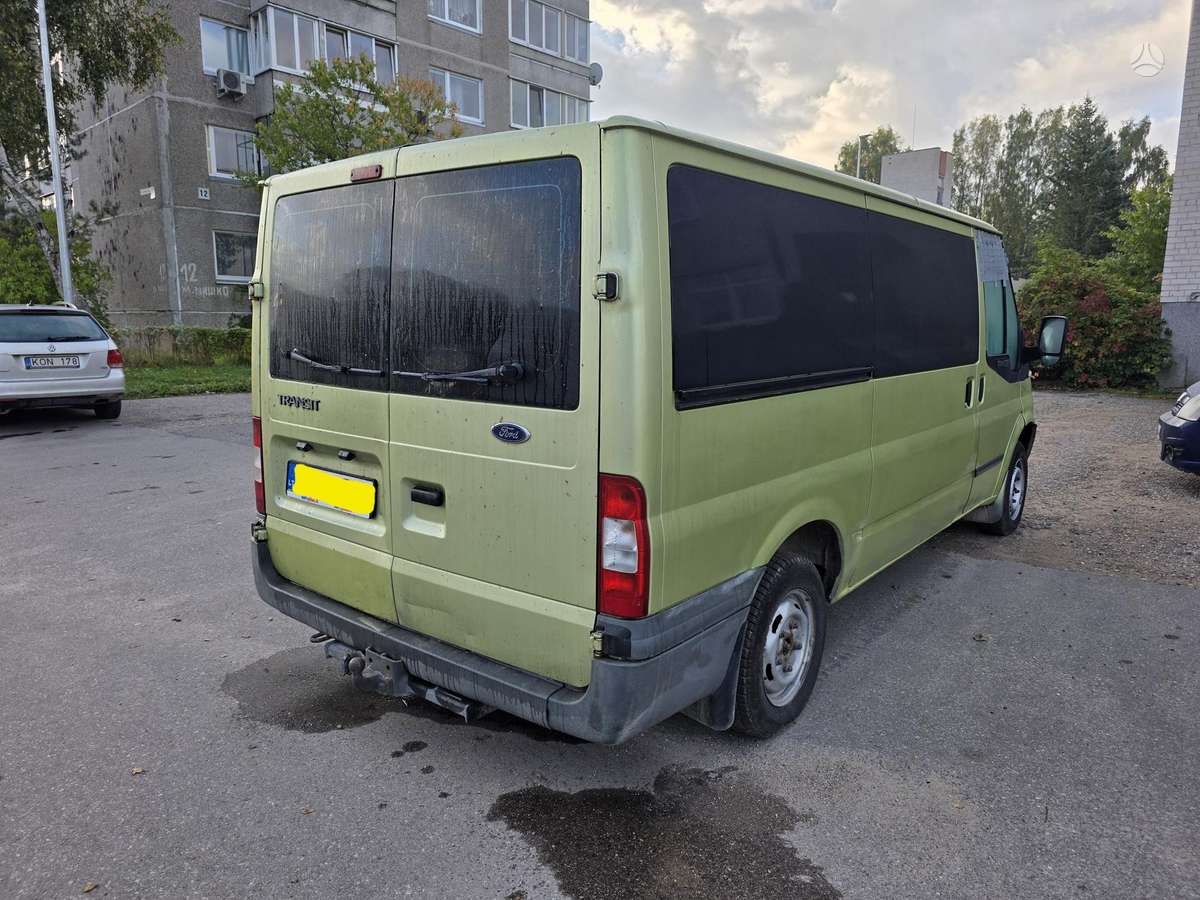 Ford Transit 2009 — photo 7