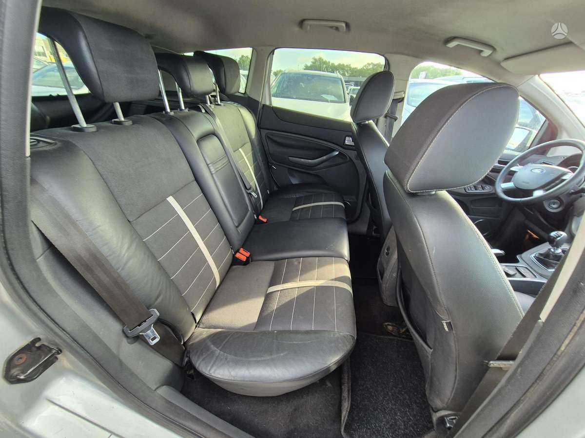 Ford Kuga 2009 — photo 12