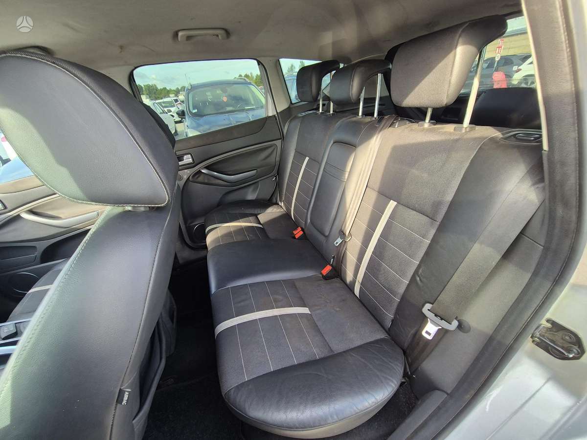 Ford Kuga 2009 — photo 13