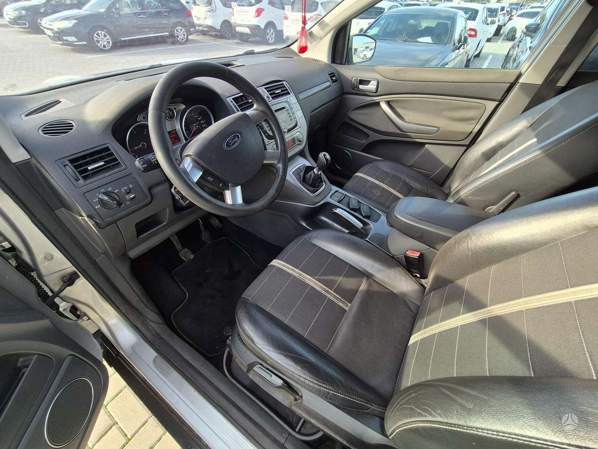 Ford Kuga 2009 — photo 7