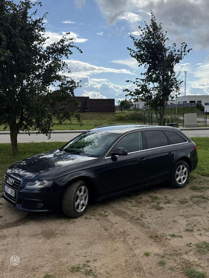 Audi A4 2008 — rear view