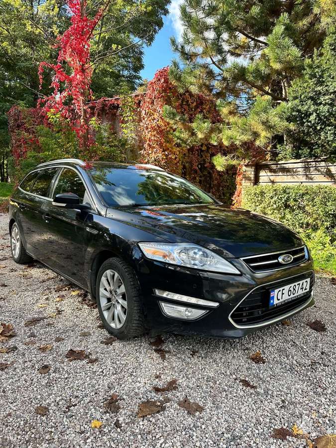 Ford Mondeo 2013 — photo 13