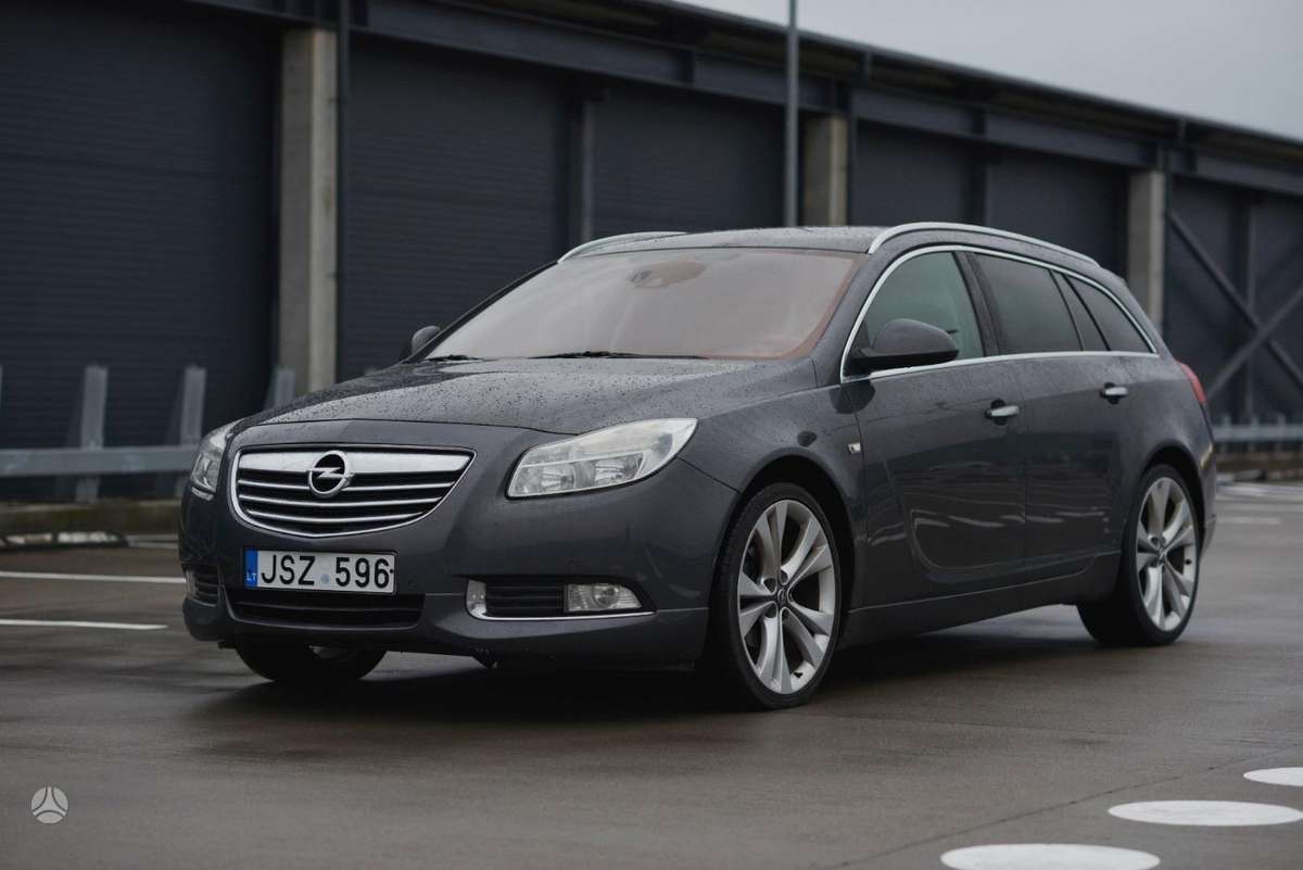 Opel Insignia 2010 — авто для ЗСУ з Європи