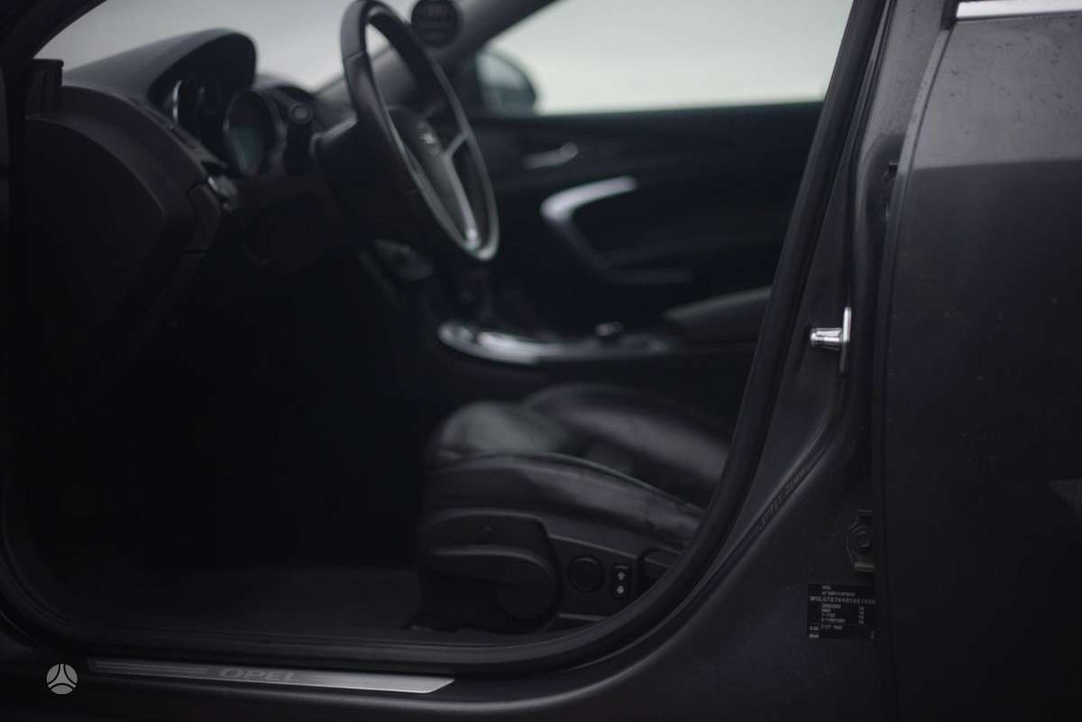 Opel Insignia 2010 — фото 13