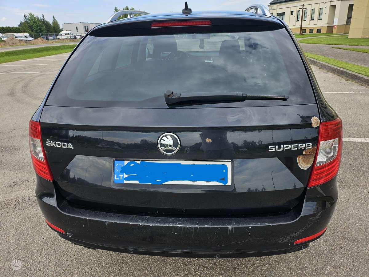 Skoda Superb 2014 — engine 1968 cm³, 140 HP (103kW)