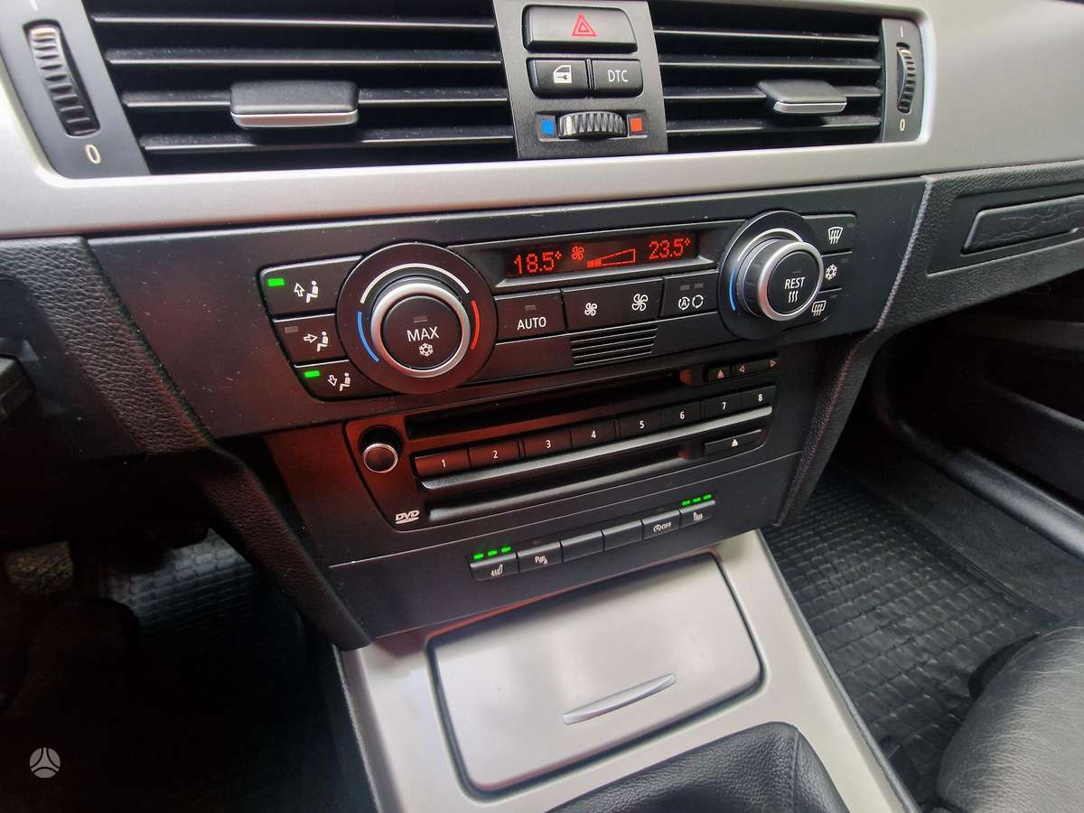BMW 320 2008 — photo 13