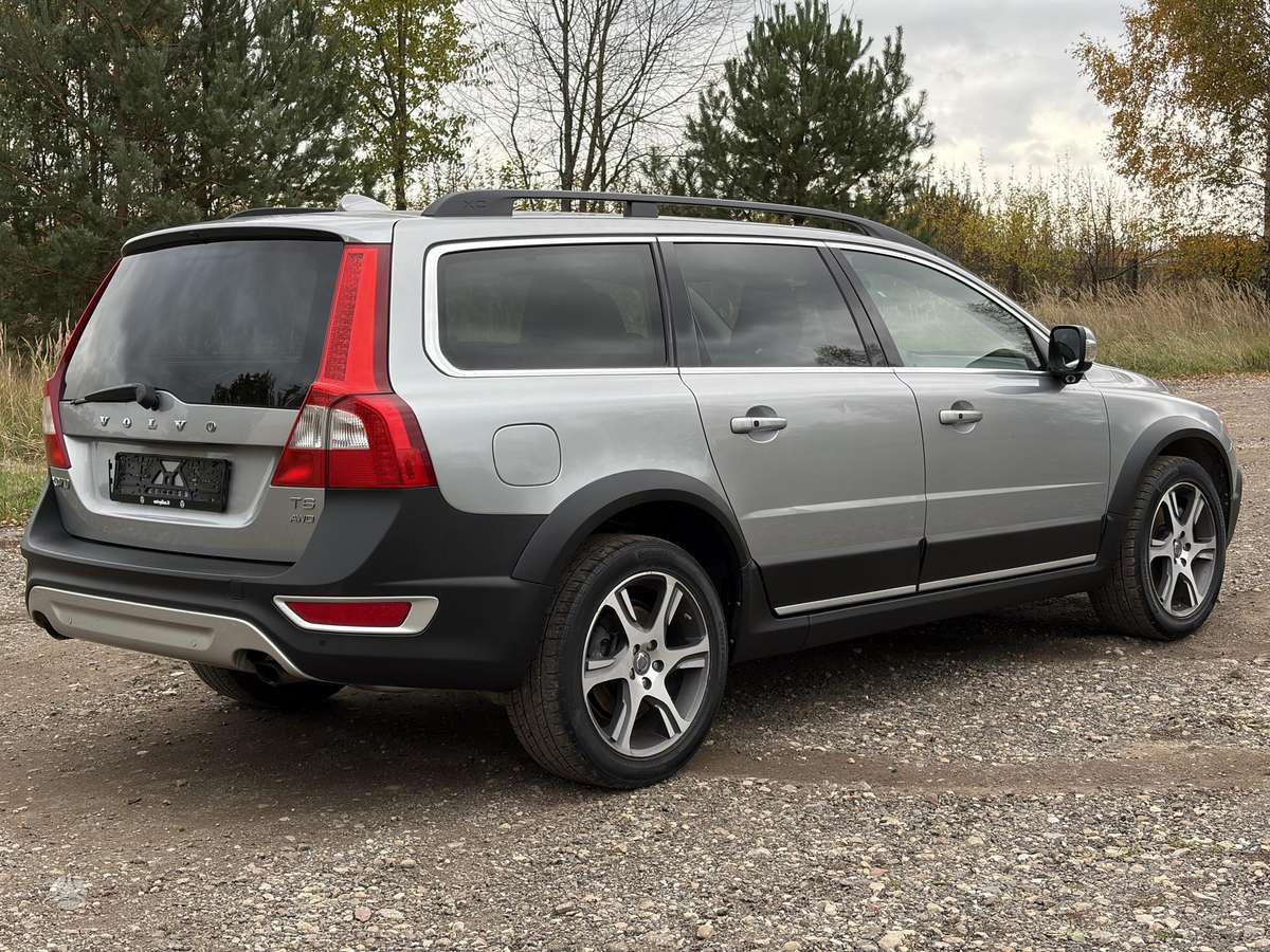 Volvo XC70 2012 — photo 5
