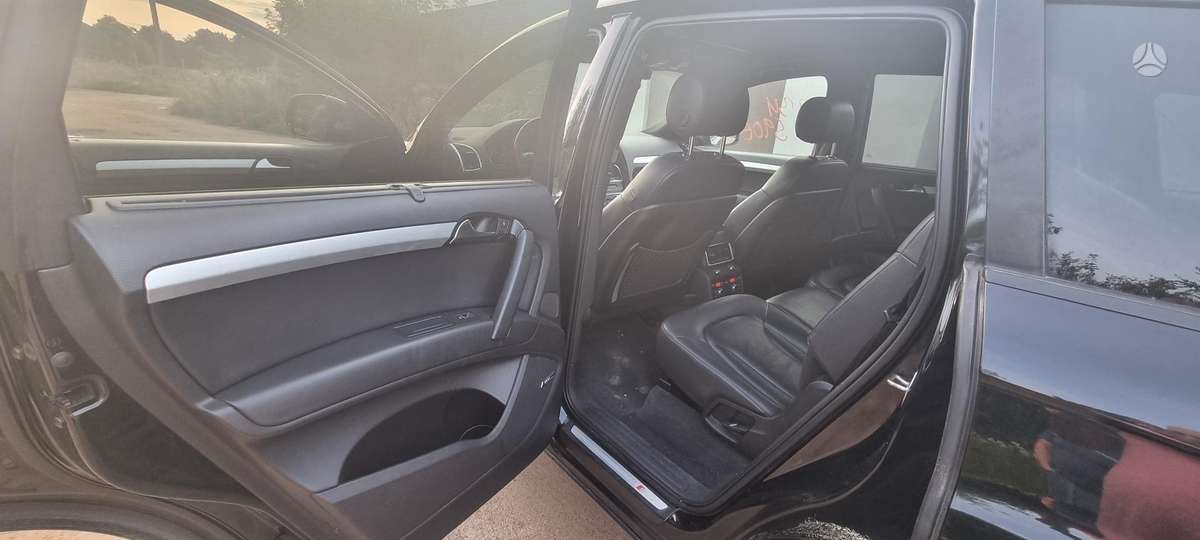 Audi Q7 2013 — photo 13