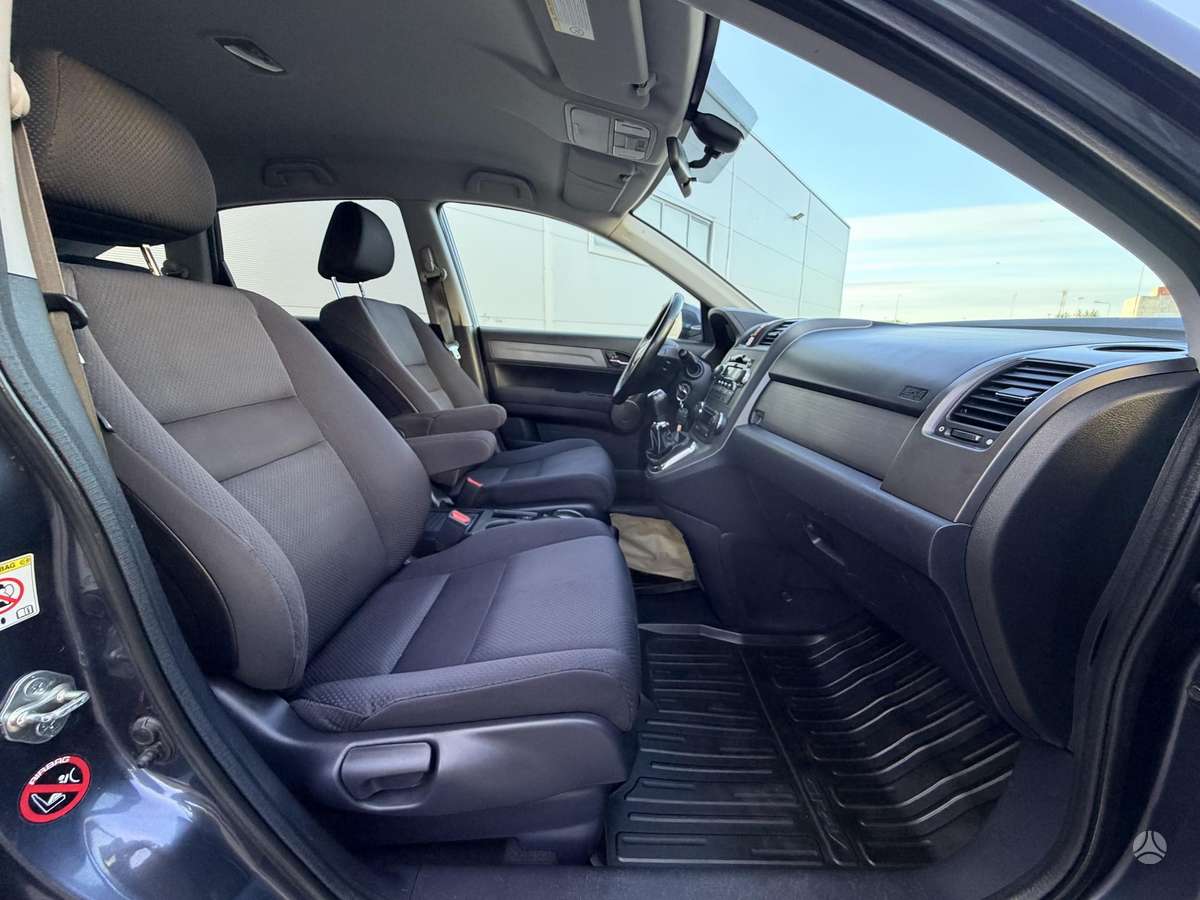 Honda CR-V 2009 — photo 17