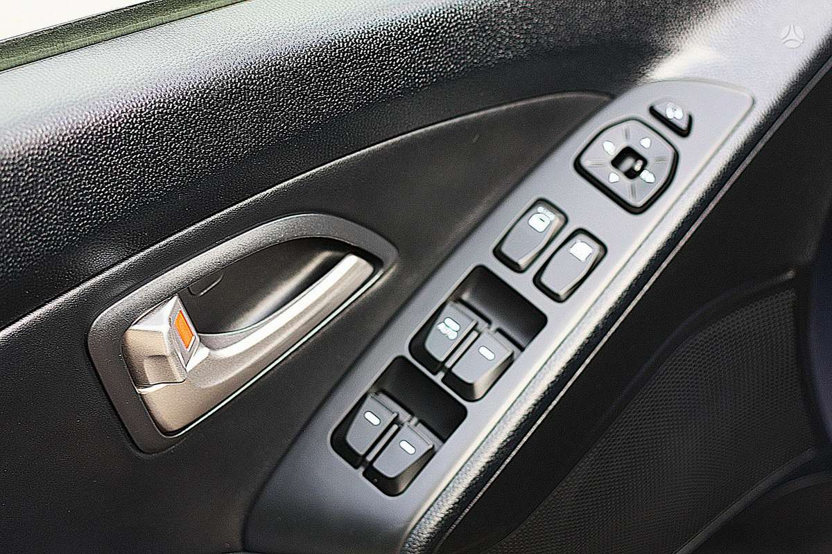 Hyundai ix35 2013 — фото 19