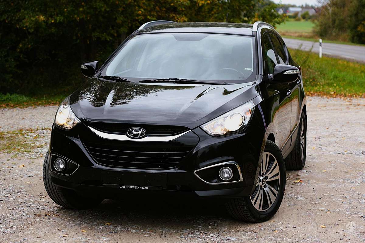 Hyundai ix35 2013 — салон