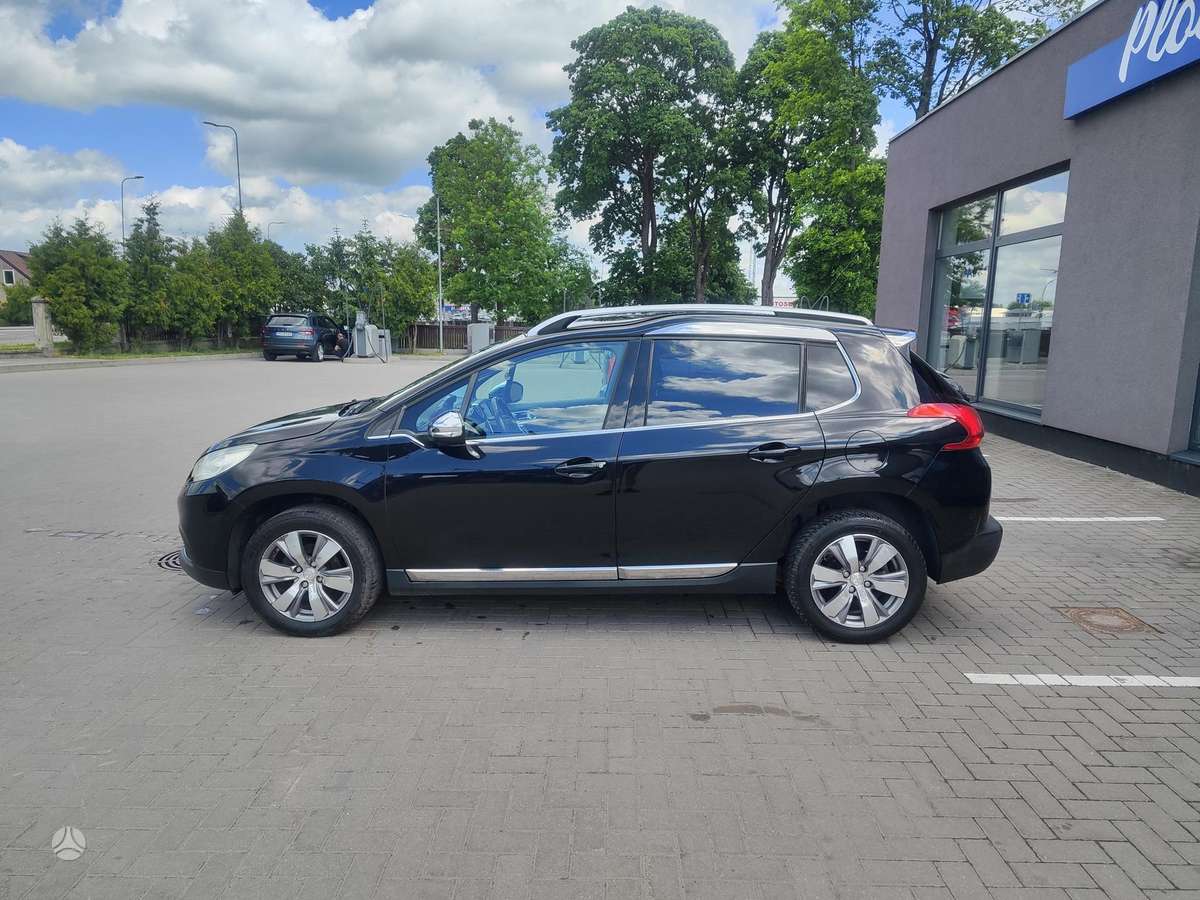 Peugeot 2008 2014 — photo 7