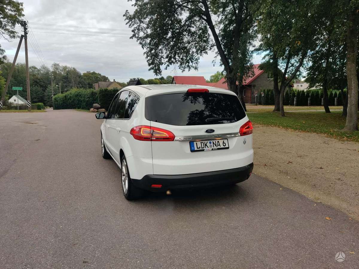 Ford S-MAX 2013 — двигун 2000 cm³, 163 HP (120kW)