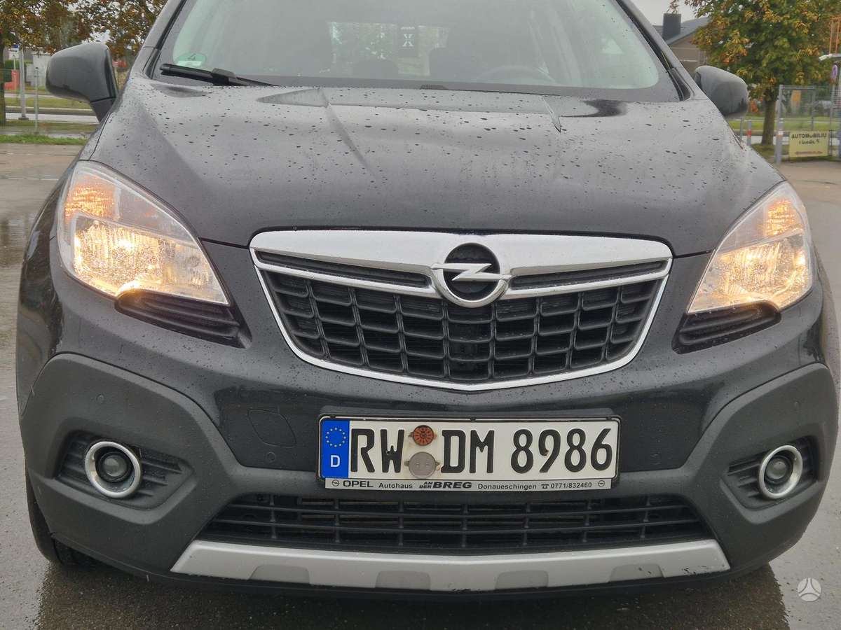 Opel Mokka 2013 — вигляд ззаду