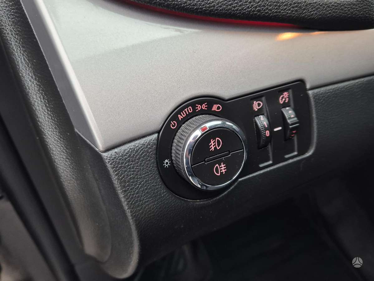 Opel Mokka 2013 — фото 24