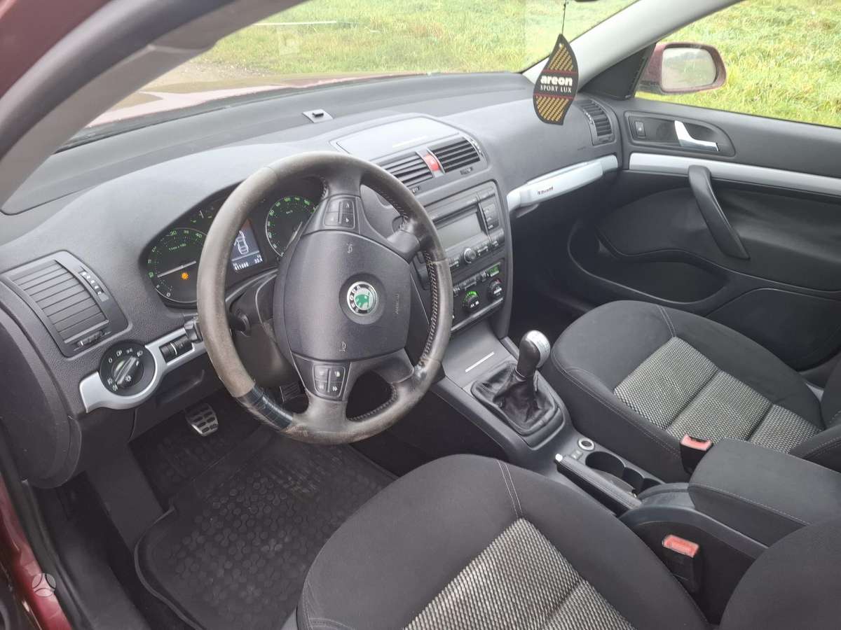 Skoda Octavia 2007 — photo 16