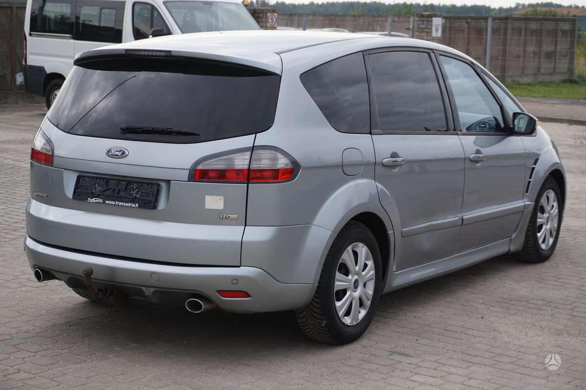 Ford S-MAX 2008 — салон