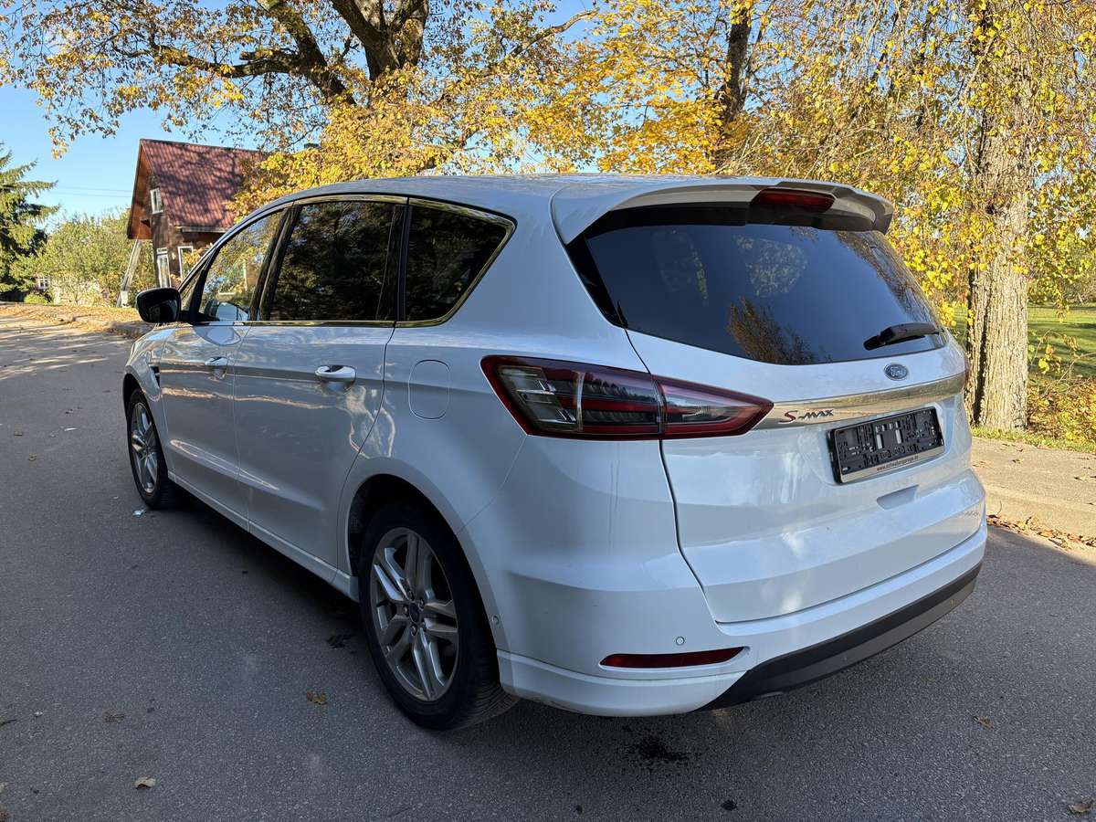Ford S-MAX 2015 — photo 12