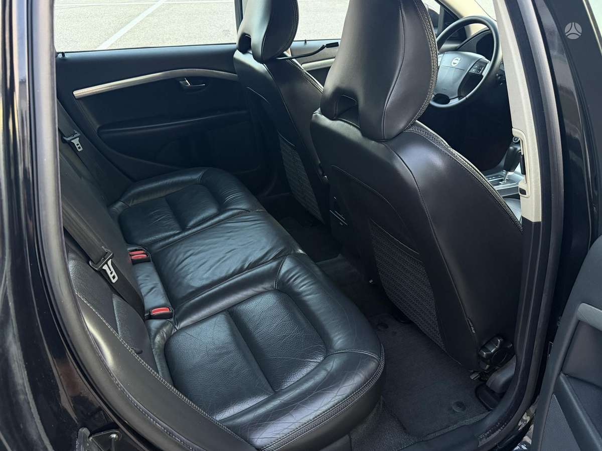 Volvo V70 2007 — photo 19