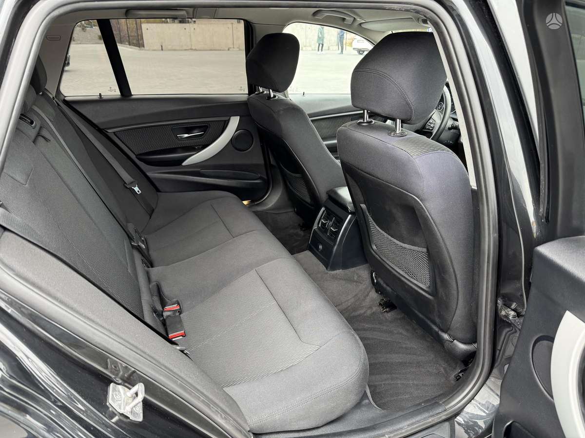 BMW 318 2015 — photo 20