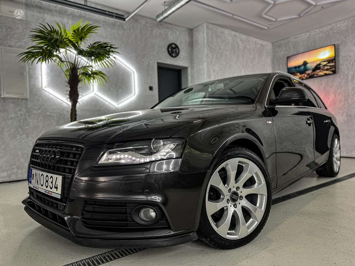 Audi A4 2009 — photo 10