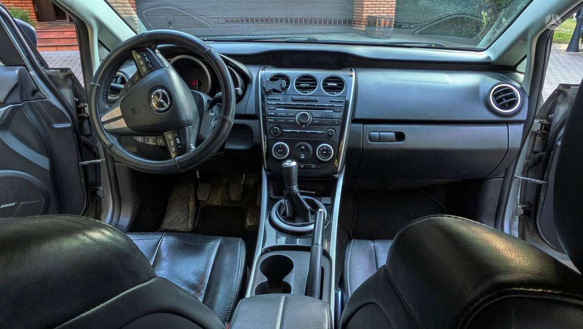 Mazda CX-7 2010 — photo 12