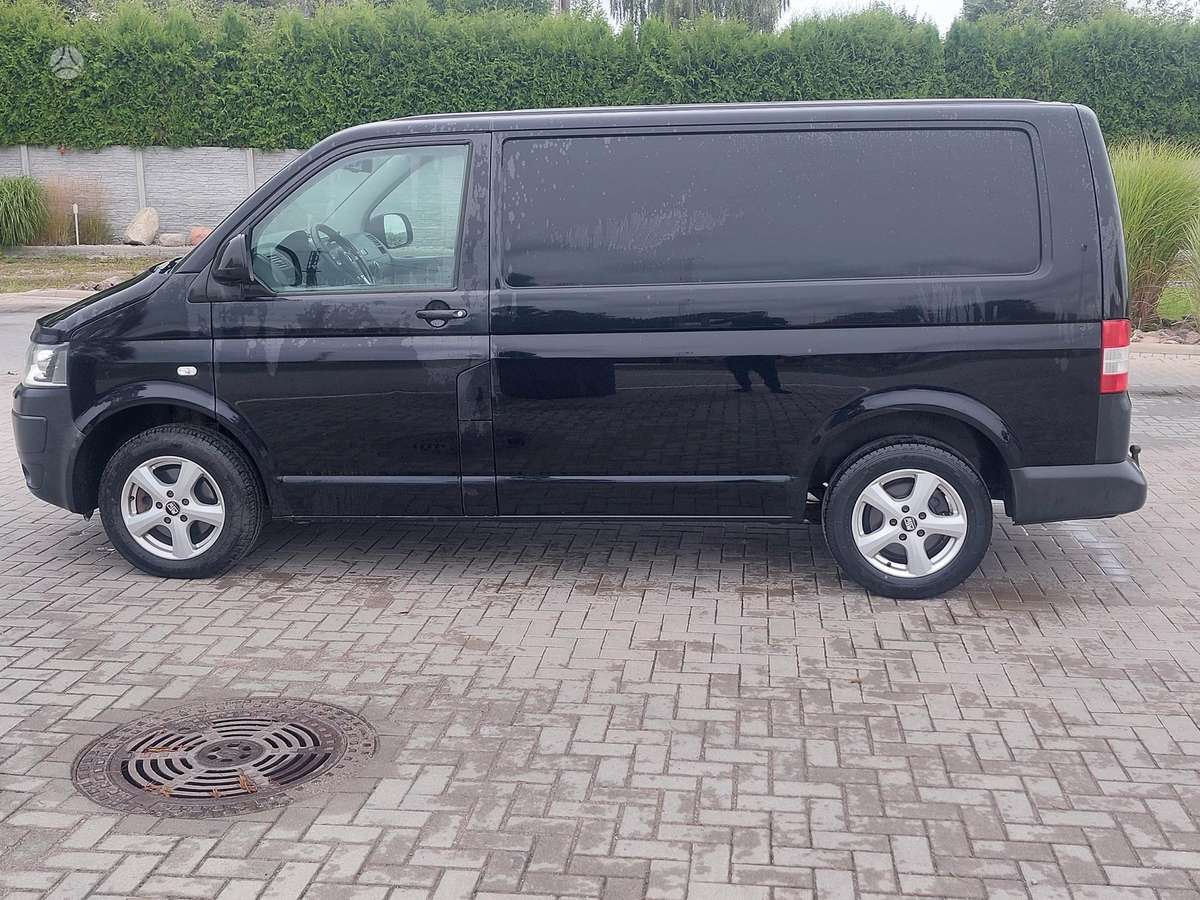 Volkswagen Transporter 2014 — engine 2000 cm³, 140 HP (103kW)