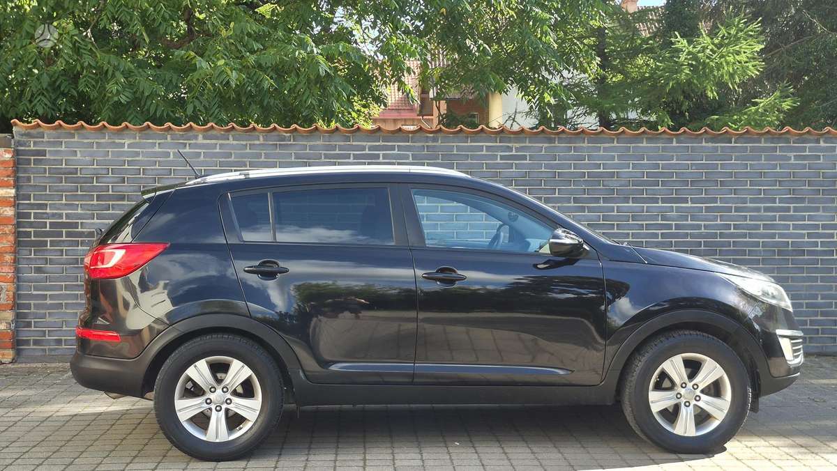 Kia Sportage 2011 — photo 10