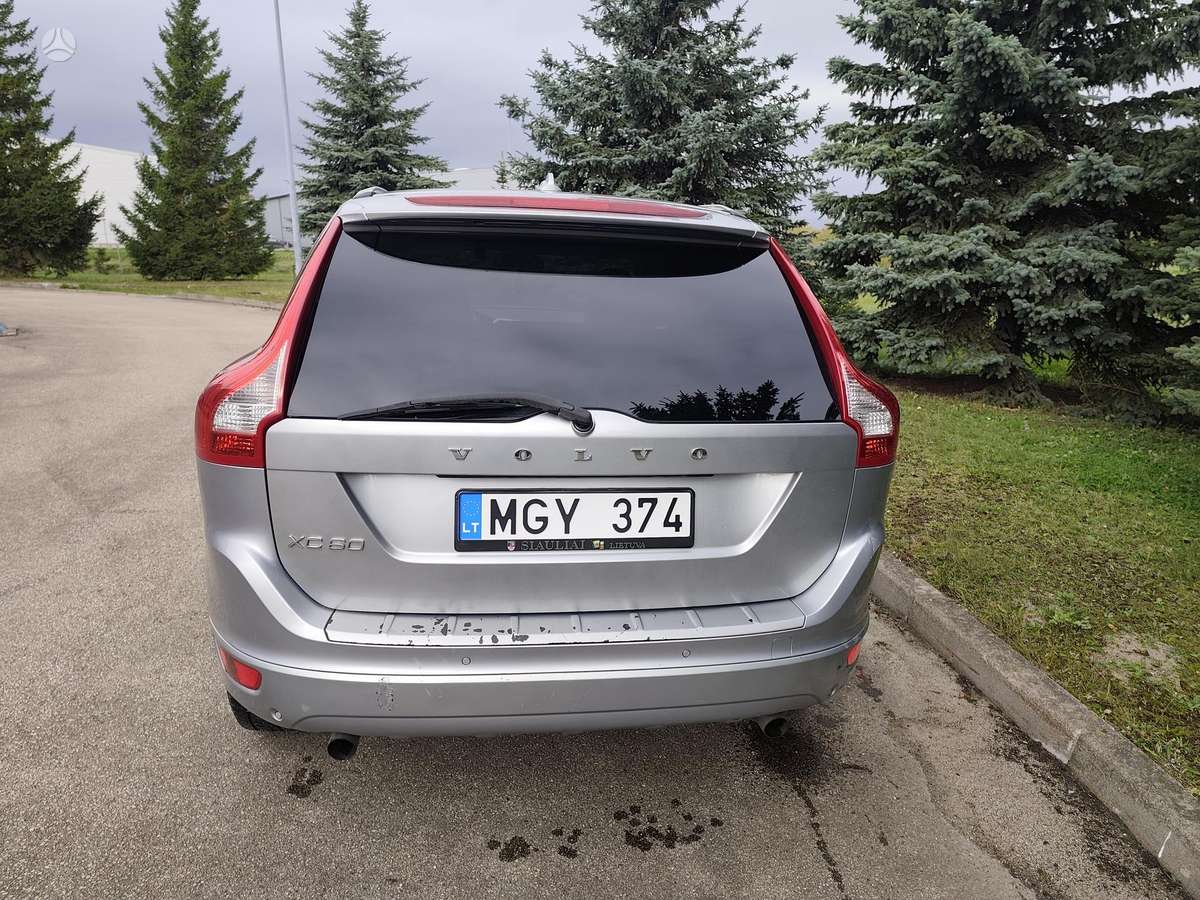 Volvo XC60 2011 — photo 5