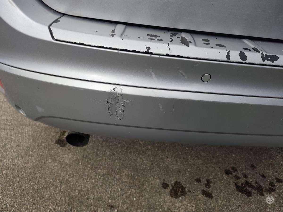 Volvo XC60 2011 — photo 6