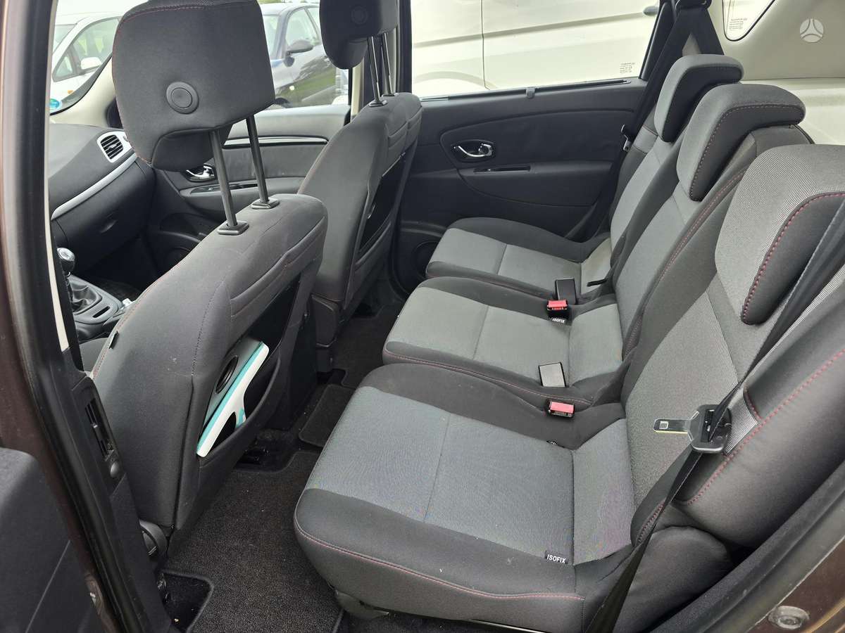Renault Scenic 2014 — photo 10