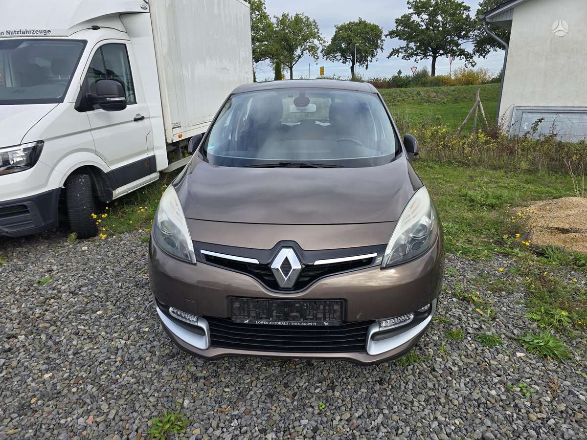 Renault Scenic 2014 — rear view